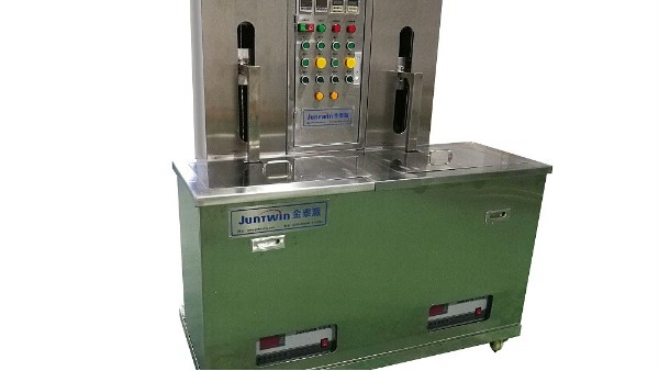 超聲波清洗機優勢明顯，深受廣大客戶的認可