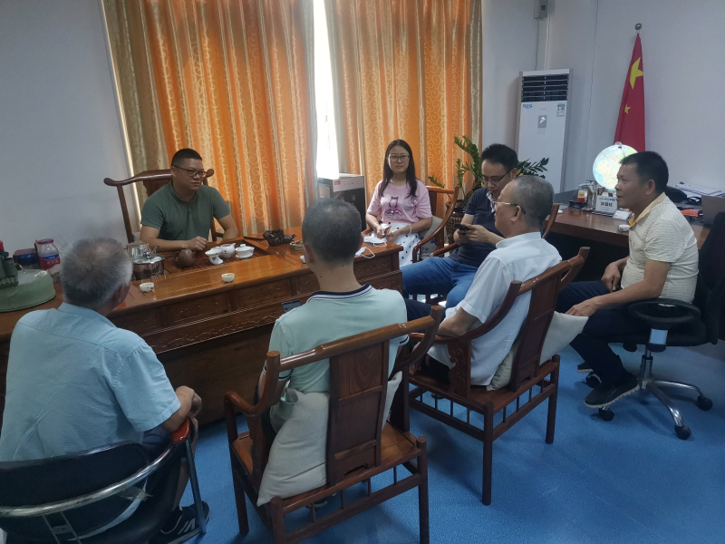 龍城街道退役軍人管理站及嶂背社區(qū)走訪慰問(wèn)金泰瀛2位越戰(zhàn)老兵活動(dòng)